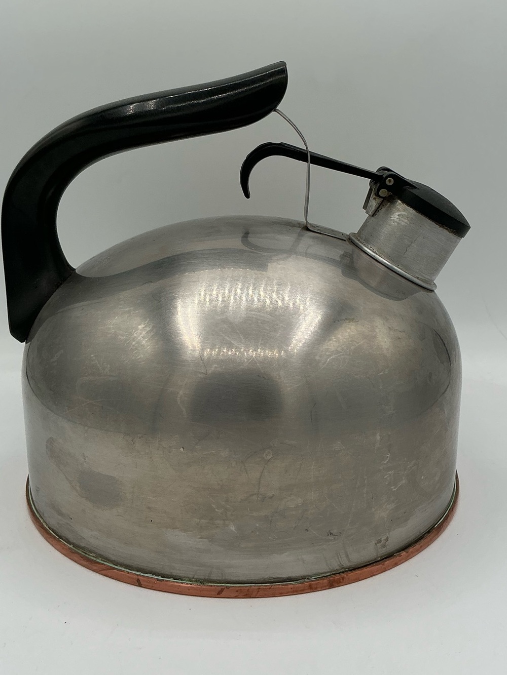 Vintage Revere Ware Whistling Tea Kettle Copper Bottom Stainless Steel 8 cup USA